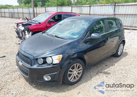 2013 Chevrolet Sonic Lt Auto z USA, uszkodzony, nr VIN 1G1JC6SH5D4175739
